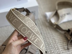 Loewe Gate Bag Saddle Bag Crossbody Bag - Image 4