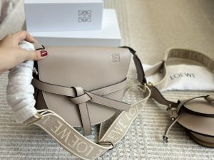 Loewe Gate Bag Saddle Bag Crossbody Bag - Image 3
