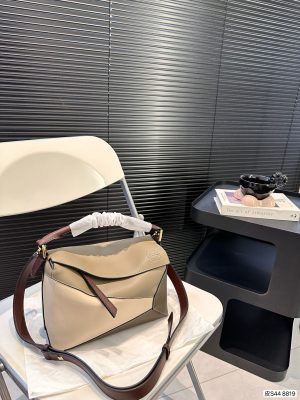 Pure leather Loewe geometric bag
