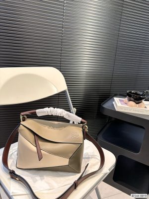 Pure leather Loewe geometric bag - Image 2