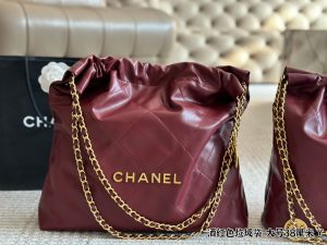 CHANEL garbage bag - Image 8