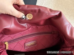 CHANEL garbage bag - Image 9