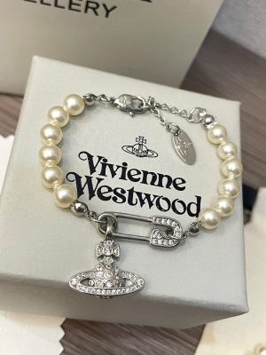 Vivienne Westwood Saturn Series Pearl Necklace - Image 2