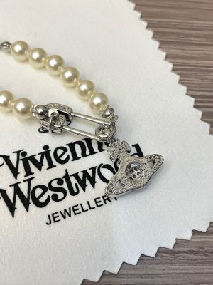 Vivienne Westwood Saturn Series Pearl Necklace - Image 3