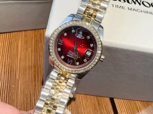 Queen Vivienne's bright and warm Bordeaux red dial - Image 5