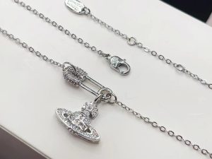 Vivienne Westwood Bracelet Necklace - Image 8