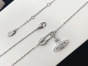 Vivienne Westwood Bracelet Necklace - Image 3