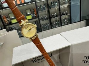 Vivienne Westwood elegant watch - Image 2