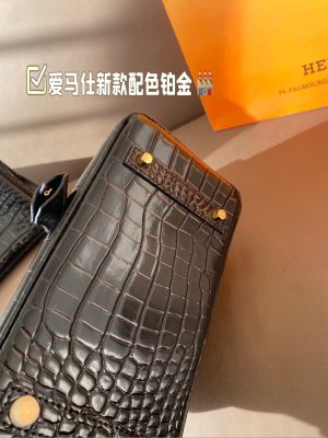 Hermes Birkin Bag - Image 7