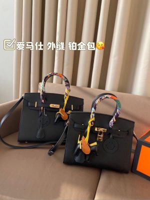 Hermès Birkin Bag(black)