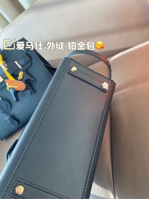 Hermès Birkin Bag(black) - Image 6