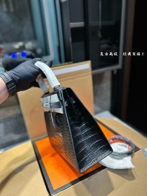 Hermès Kelly Bag - Image 2