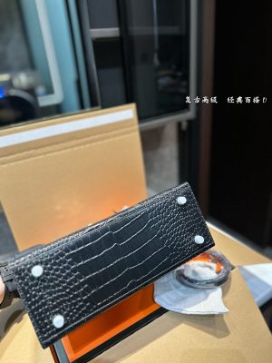 Hermès Kelly Bag - Image 9
