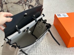 Hermès herbag canvas shopping bag - Image 8
